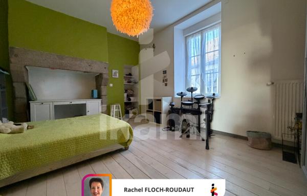 Maison de 445 m²