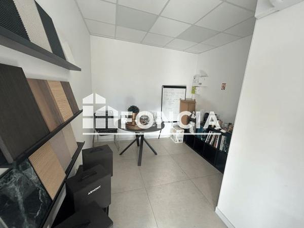 Location Local commercial 1 pièce 60 m² - 388 RUE DE LA REPUBLIQUE 1010 MONTÉE ST MARTIN Chasse Sur Rhone 38670