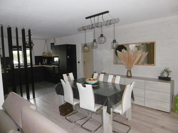 Maison  5 pièces 105 m2