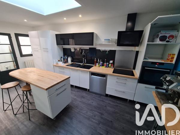 Maison à vendre 6 pièces 149 m² Pont-l'Abbé-d'Arnoult