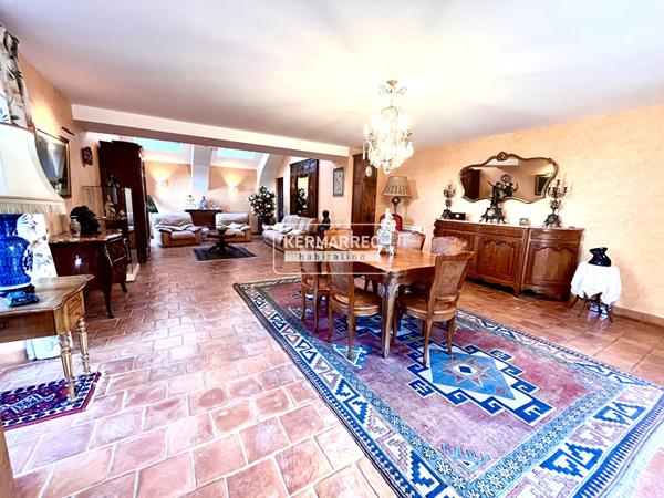 Maison 6 pièces – 210 m² environ à Betton (ref : 38102)