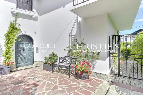 À vendre Saint-Jean-de-Luz – Appartement avec jardin proche de la plage