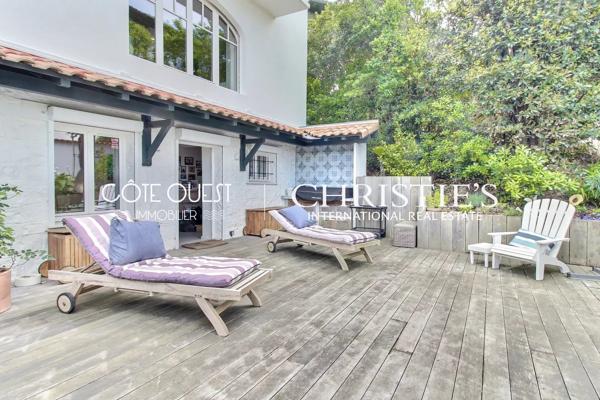 À vendre Saint-Jean-de-Luz – Appartement avec jardin proche de la plage