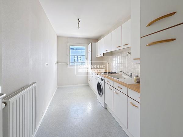 Appartement 4 pièces – 77 m² environ à Saint-Jacques-de-la-Lande (ref : 40262)