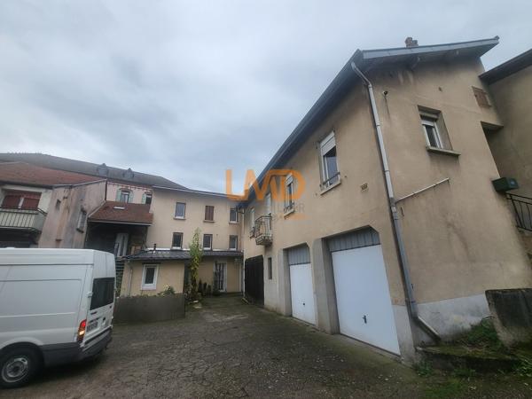 Ensemble immobilier à Decazeville très bonne rentabilité