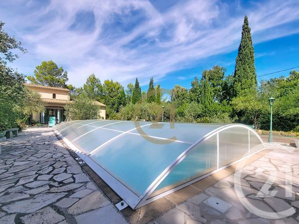 Maison à vendre  6 pièces - 174 m2 LORGUES - 83