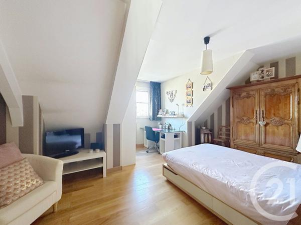 Maison à vendre  6 pièces - 190,74 m2 THIAIS - 94