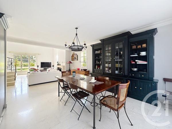 Maison à vendre  6 pièces - 190,74 m2 THIAIS - 94