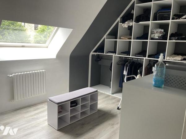 En centre ville maison traditionnelle sur terrain d'environ 1300 m²