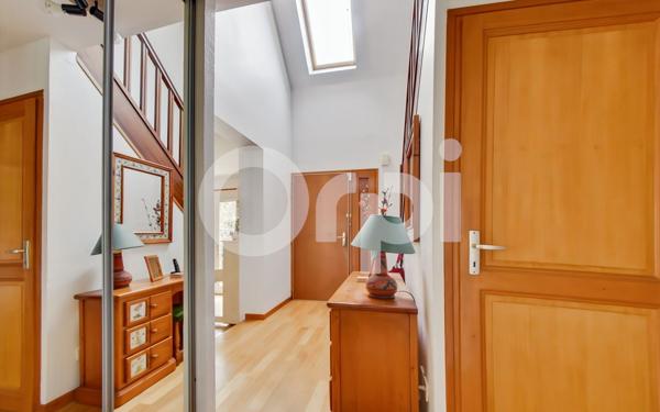 Maison à vendre    7 pièces • 136 m2 Senlis