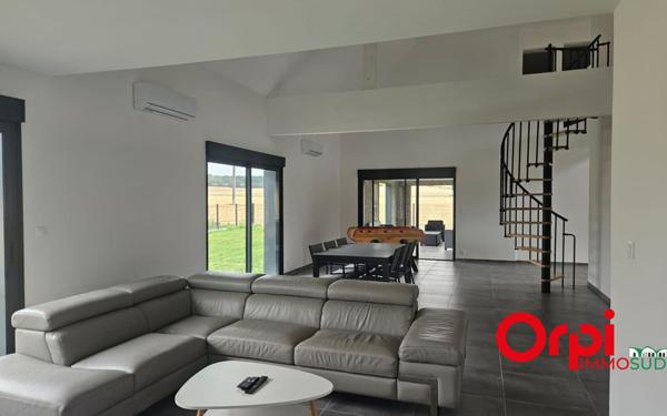 Maison à louer    6 pièces • 264 m2 Warloy-Baillon