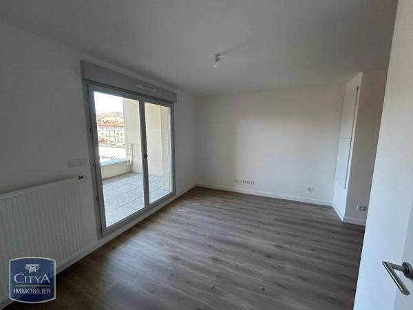 Appartement à louer 2 pièces 44.4m² Givors (69700)