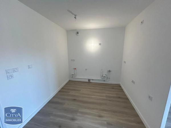 Appartement à louer 2 pièces 44.4m² Givors (69700)