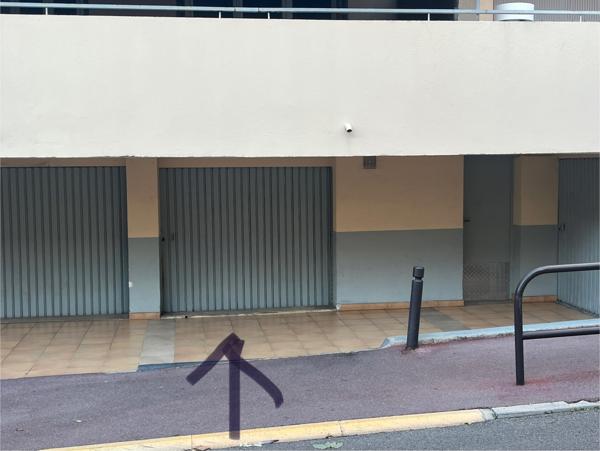 Parking - 10 m²