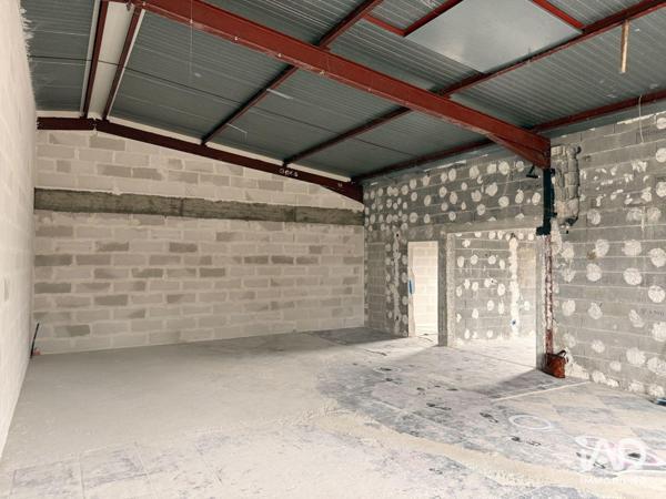 Location boutique/local commercial 100 m² Oraison