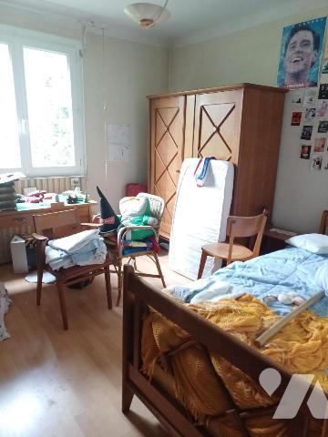 A VENDRE à LES SORINIERES - Maison T8 à rénover de 160m2 hab. sur 575m2 de jardin