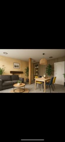 Maison mitoyenne 1 côté Conlie 44 m²