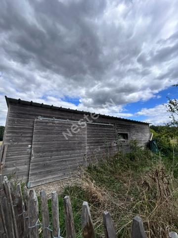 A LOUER - Un terrain de 405m² à BETTON