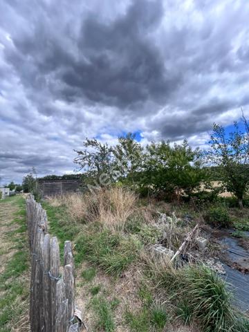 A LOUER - Un terrain de 405m² à BETTON