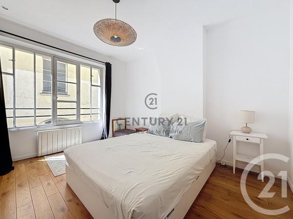 Appartement F3 à vendre  3 pièces - 74,14 m2 PARIS - 75011