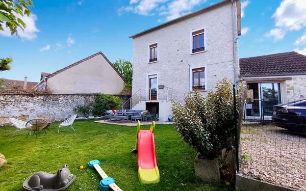 Maison à vendre    4 pièces • 85 m2 Épône