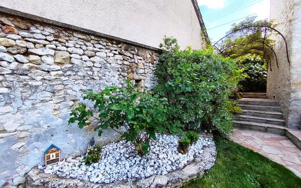 Maison à vendre    4 pièces • 85 m2 Épône