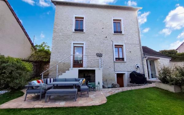 Maison à vendre    4 pièces • 85 m2 Épône