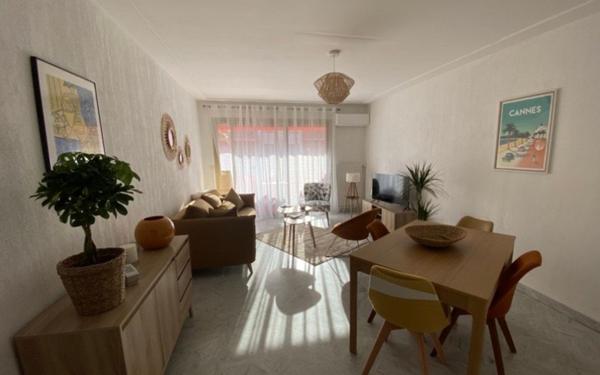 Appartement à vendre    3 pièces • 69,85 m2 Cagnes-sur-Mer