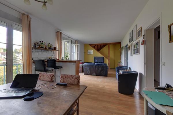 Maison de 6 pièces à 2 minutes du métro Place Carnot