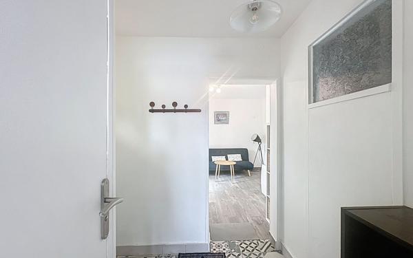 Appartement à louer    3 pièces •  Châteaugay