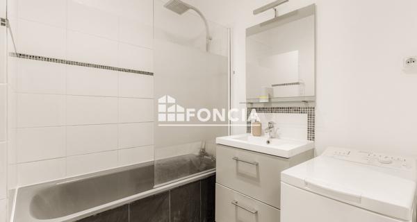 À vendre Appartement 3 pièces 62.17 m² - Lyon 69008
