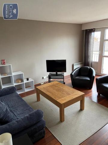 Appartement à louer 2 pièces 48.5m² Bordeaux (33000)