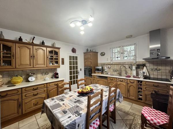 Maison à vendre |  Cublac |  6 pièces | 171 m²