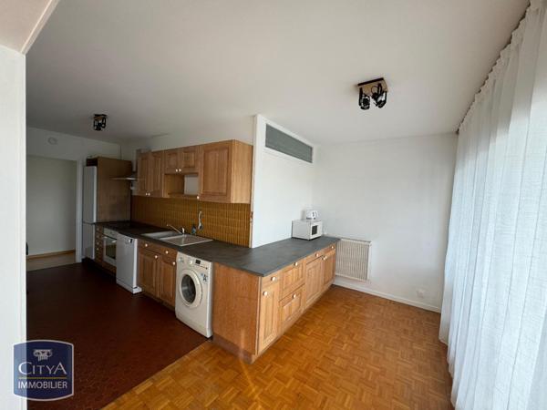 Appartement à louer 4 pièces 93.58m²