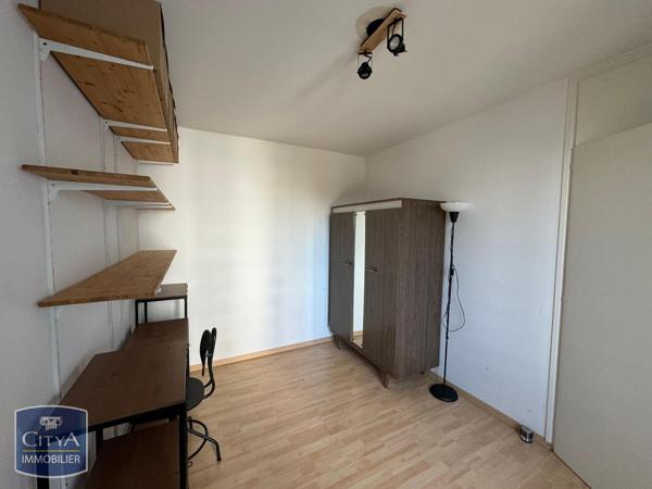 Appartement à louer 4 pièces 93.58m²