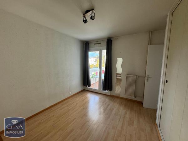 Appartement à louer 4 pièces 93.58m²