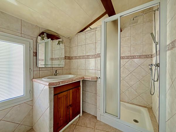 Maison 8 pièces - 201 m²
