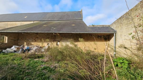 Dernier lot - Grange à rénover dans magnifique corps de ferme proche mer et Bayeux