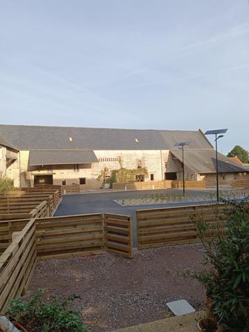 Dernier lot - Grange à rénover dans magnifique corps de ferme proche mer et Bayeux