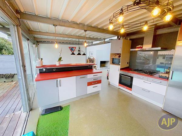 Vente maison Bordeaux : 696 000 € - AJP Immobilier Bordeaux Saint-Augustin