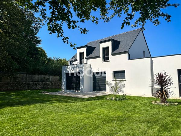 Maison neuve de 125 m² - Hors lotissement - Vue imprenable sur la forêt - Proche Vannes