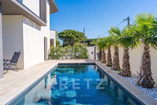 Villa contemporaine en bord de mer