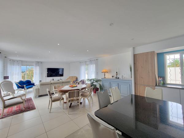 Maison Latour Bas Elne 5 pièce(s) 128 m2