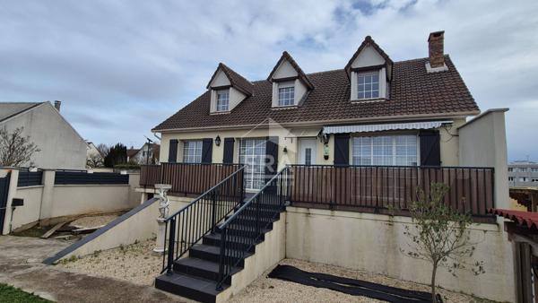 Maison Coubert 6 pièce(s) 131.76 m2