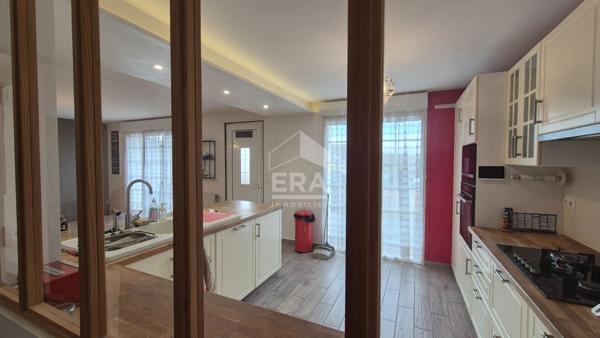 Maison Coubert 6 pièce(s) 131.76 m2