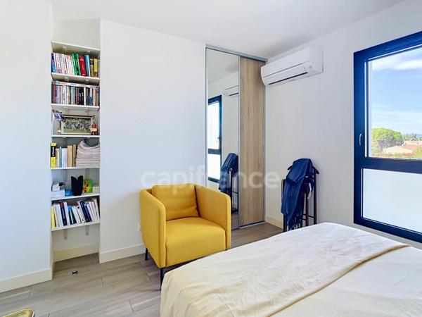 Drme provençale, à MONTELIMAR (26200), à vendre APPARTEMENT CONTEMPORAIN, RÉSIDENCE RÉCENTE ET SÉCURISÉE  avec belle terrasse, garage et place de parking privative aérienne