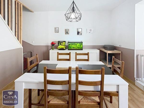 Maison à vendre 4 pièces 75m² Maubeuge (59600)