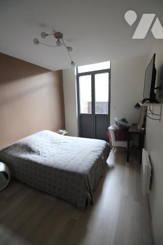  Cambrai , appartment de type T3 , 2 pas du marché couvert VENDU LOUE