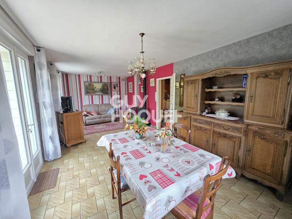 MAISON À VENDRE DE 6 PIÈCES DE 147,00 M²