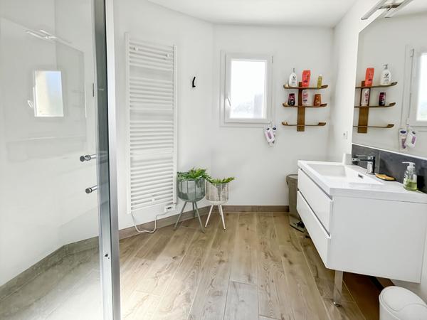 Maison de plain-pied - 3 chambres - Penne d'Agenais